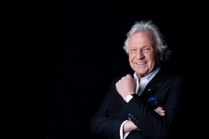Normie Rowe heads to Nambour