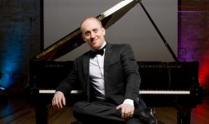Stalight, symphonies and Simon